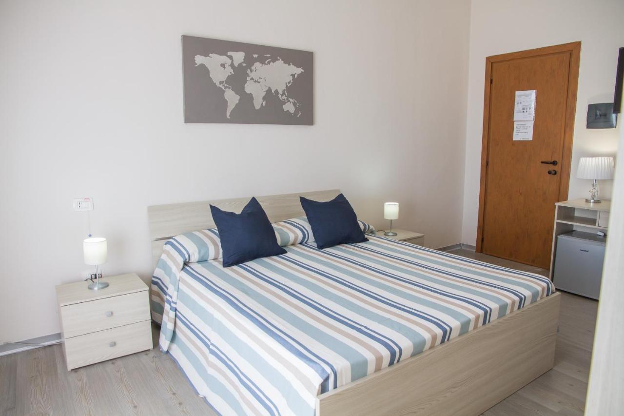 Bluriva Hotel Cirò Marina Eksteriør bilde